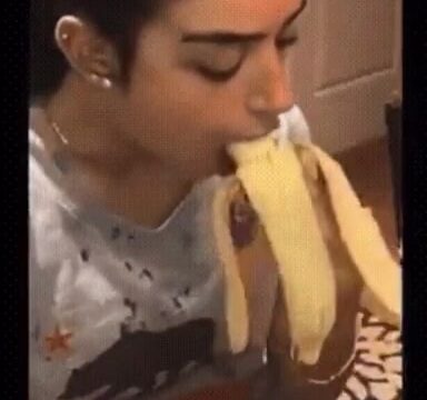 Charli d’amelio Onlyfans Leaked – Blowjob Banana